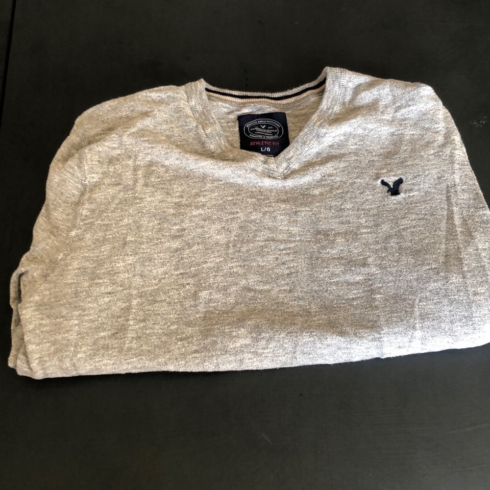 American eagle gray long sleeve